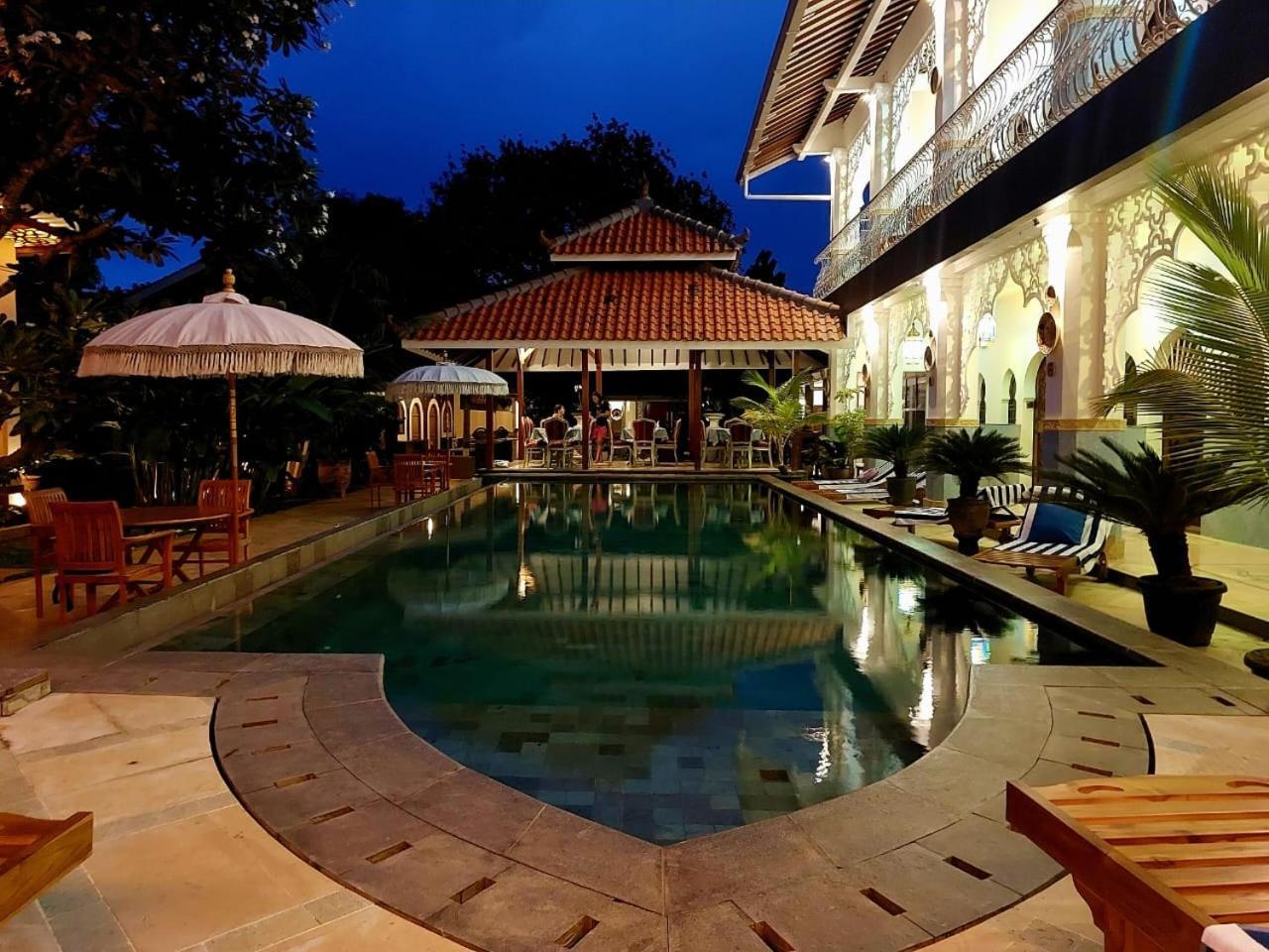 Blue Garden Boutique Hotel Jepara Kültér fotó